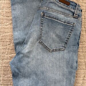 Kut from the Kloth Light Blue Straight Leg Jeans